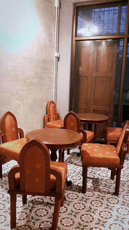 Wayla Hostel Bangkok